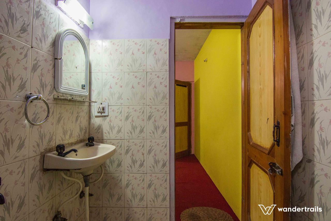 Kunal Hotel & Cottages มะนาลี ภายนอก รูปภาพ