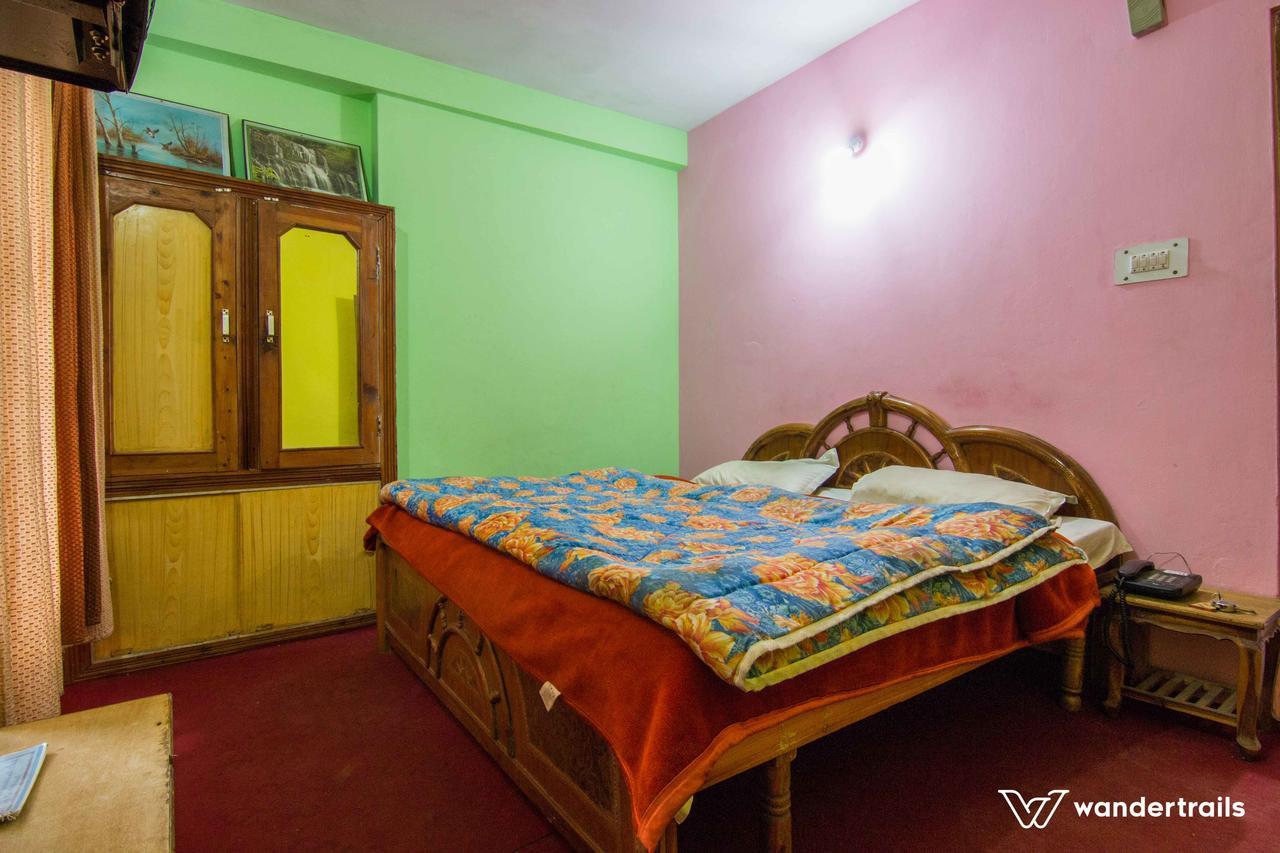Kunal Hotel & Cottages มะนาลี ภายนอก รูปภาพ